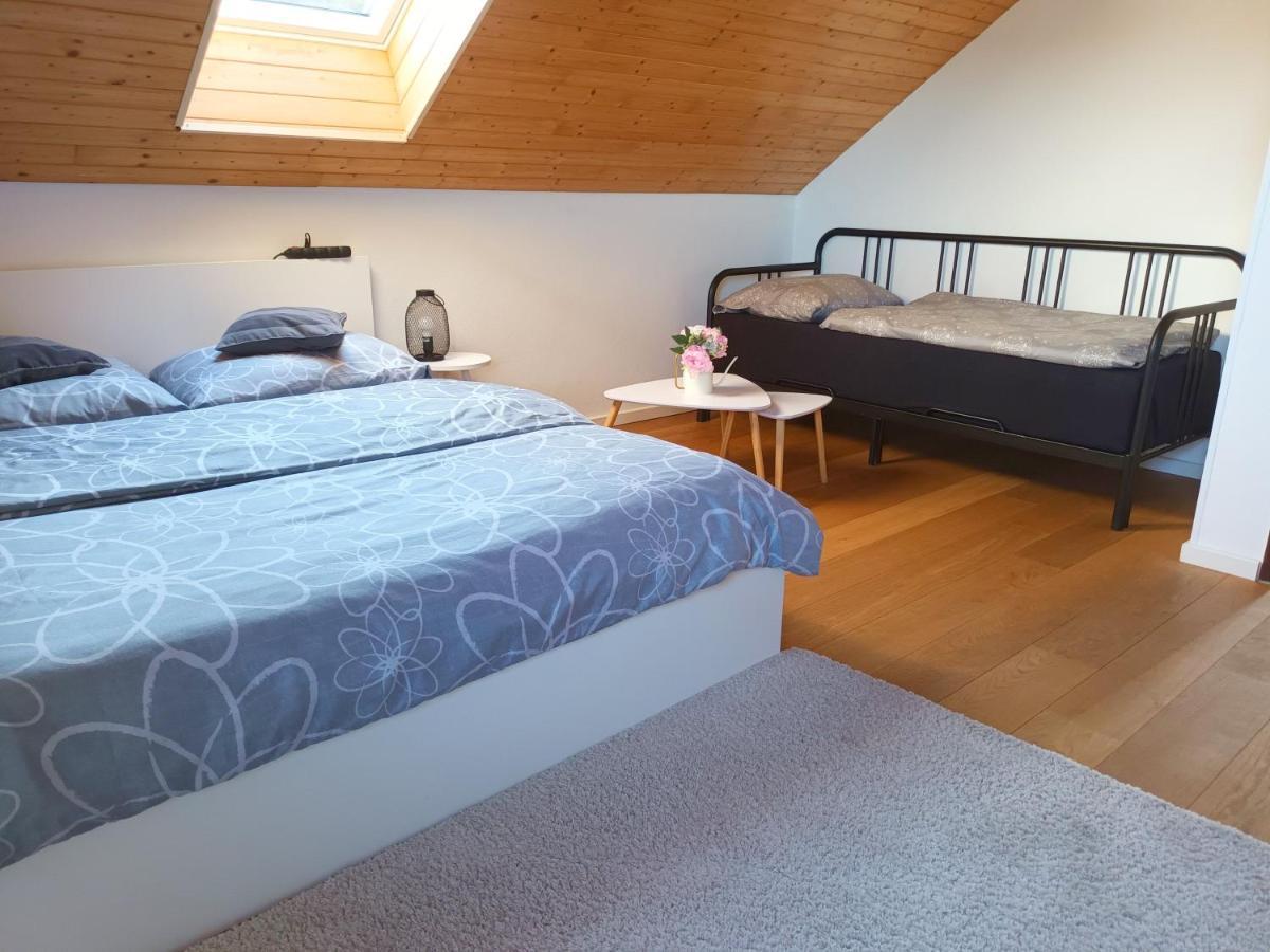 "Stone'S Throw" Krumlov 5 Min By Car, Lipno 15 Min By Car, 2 Bdrooms,Playroom Kajov Екстер'єр фото
